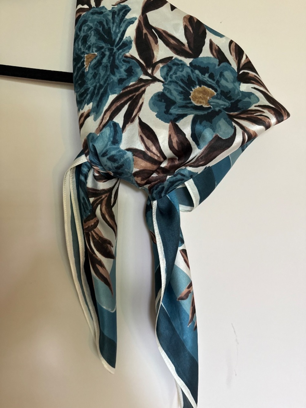 Madewell 100% Silk Square Scarf Blue Brown Floral - Picture 8 of 13